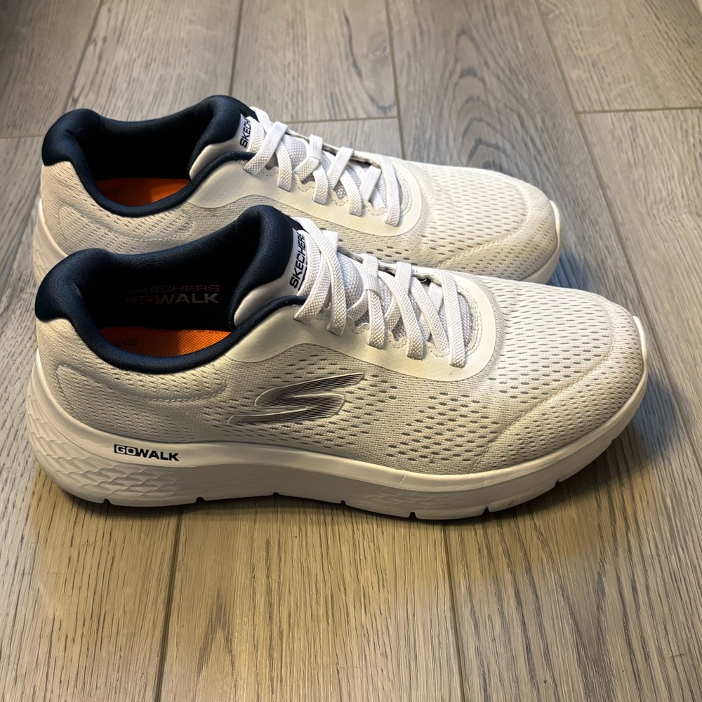 Men’s Skechers Go Walk Athletic Shoes - Extra Wide Fit